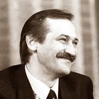 Портрет автора Леонид Алексеевич Филатов